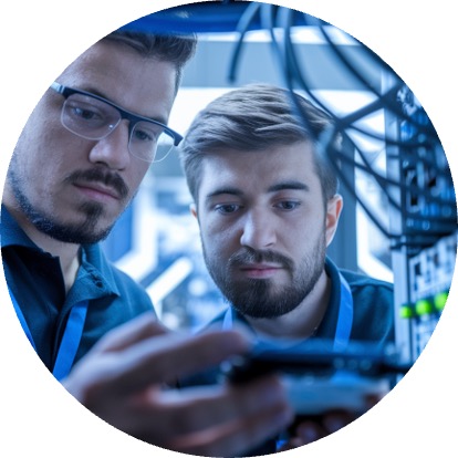 End-user support & onboarding — helpdesk, MDM, device lifecycle